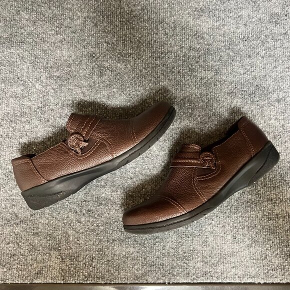 Clarks Cheyn Madi‎ Flats Brown Leather Women Size 6 - Picture 2 of 14